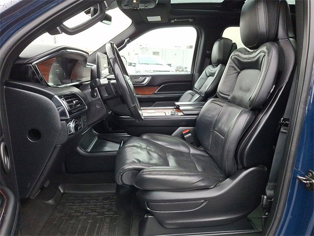 Used 2019 Lincoln Navigator Reserve w/ Cargo Package image 17