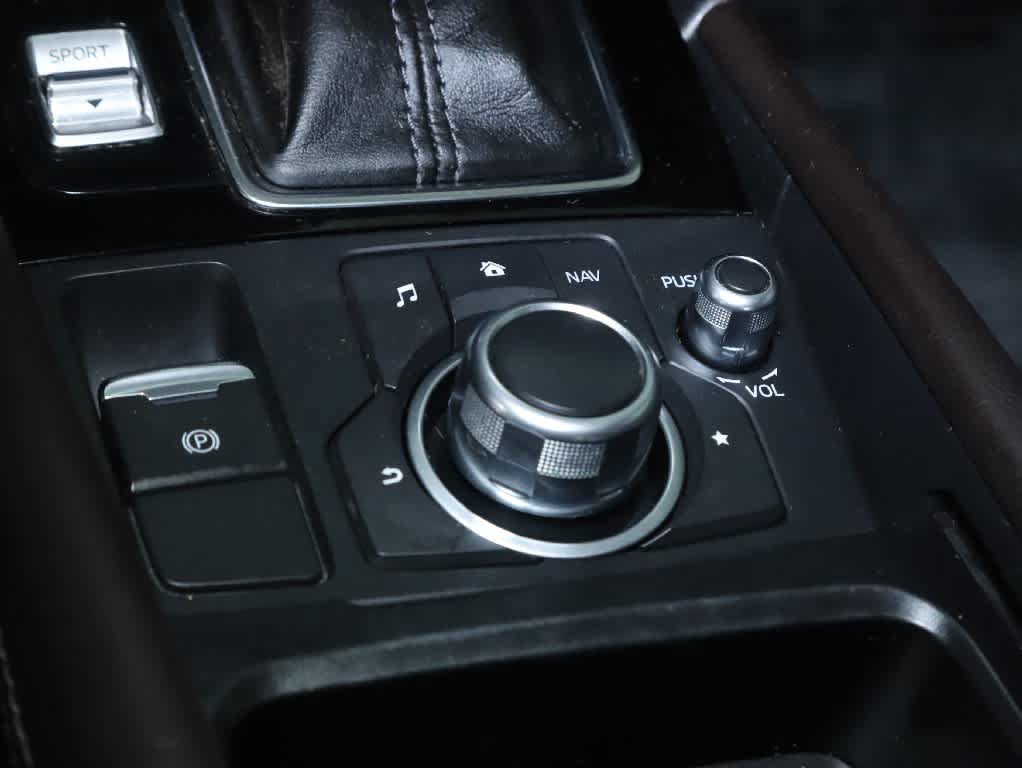 Used 2018 MAZDA MAZDA3 Grand Touring FWD image 25