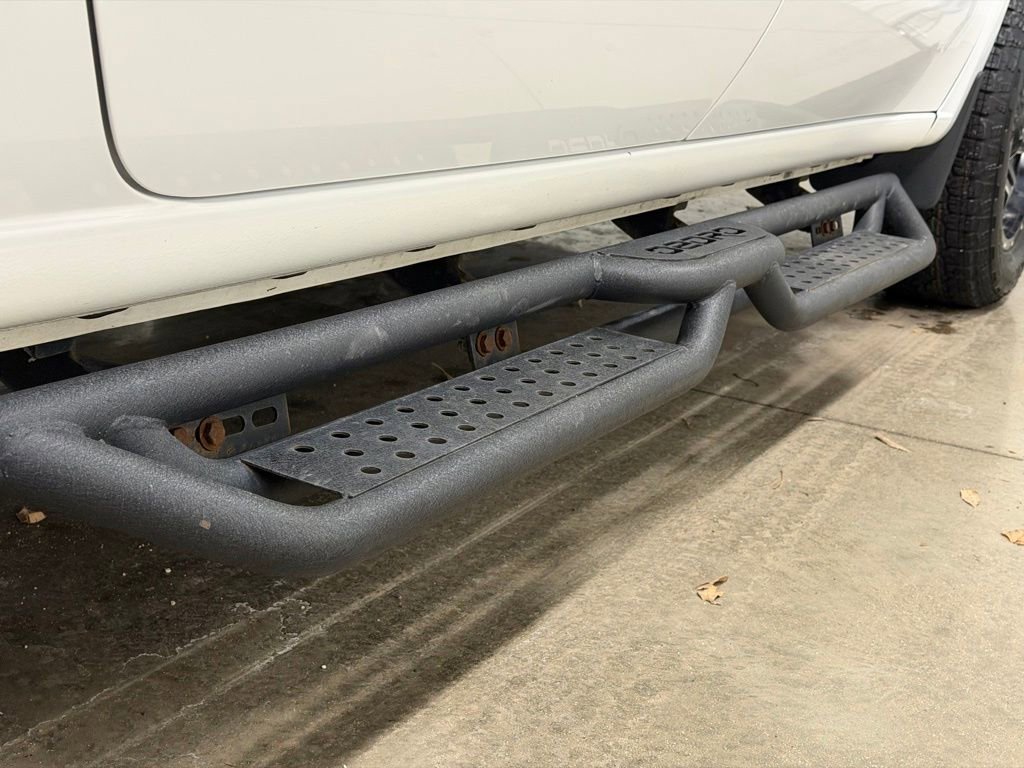 Used 2020 Chevrolet Silverado 1500 LTZ image 15