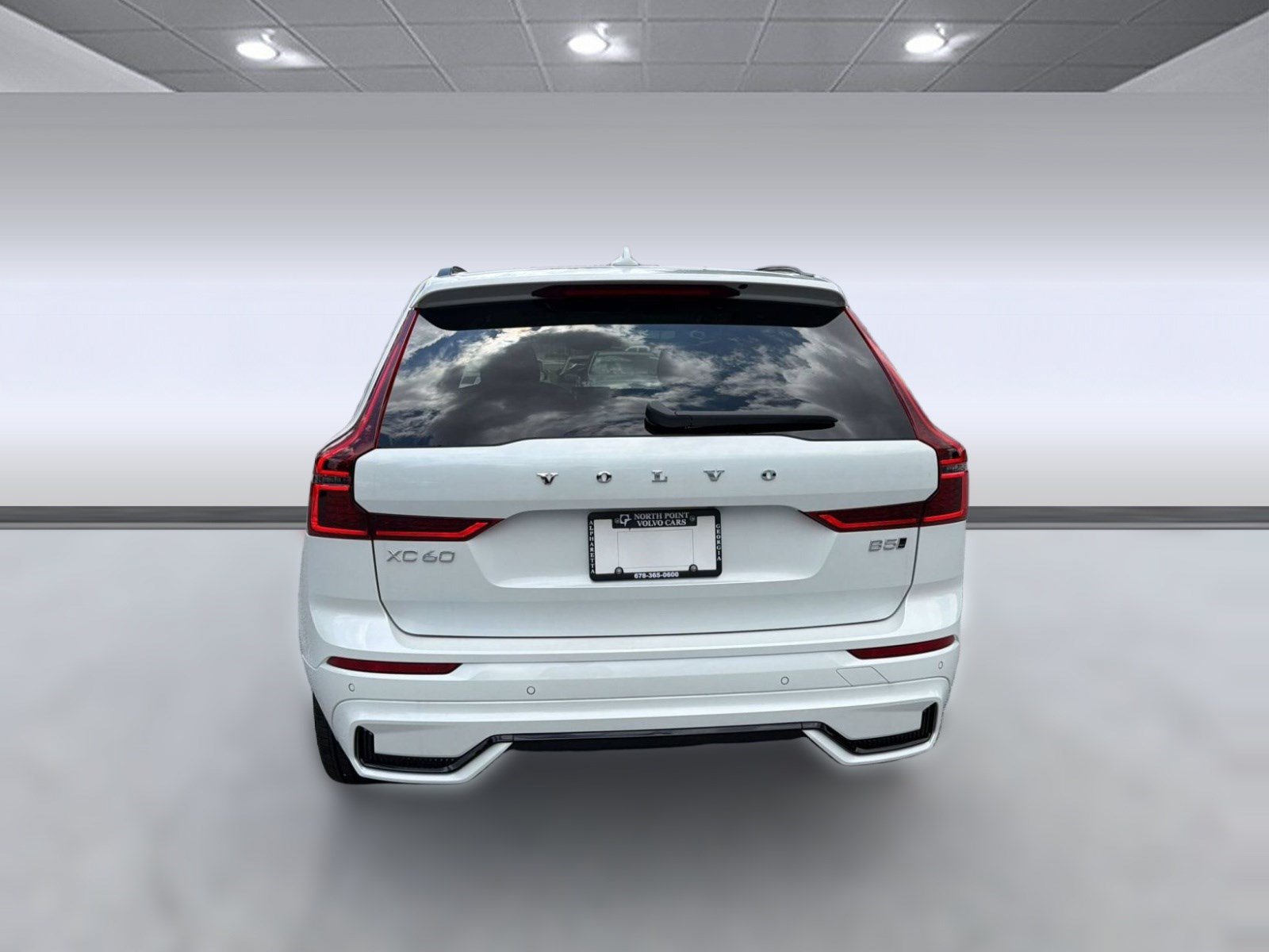New 2026 Volvo XC60 B5 Plus w/ Protection Package AWD/4WD image 10