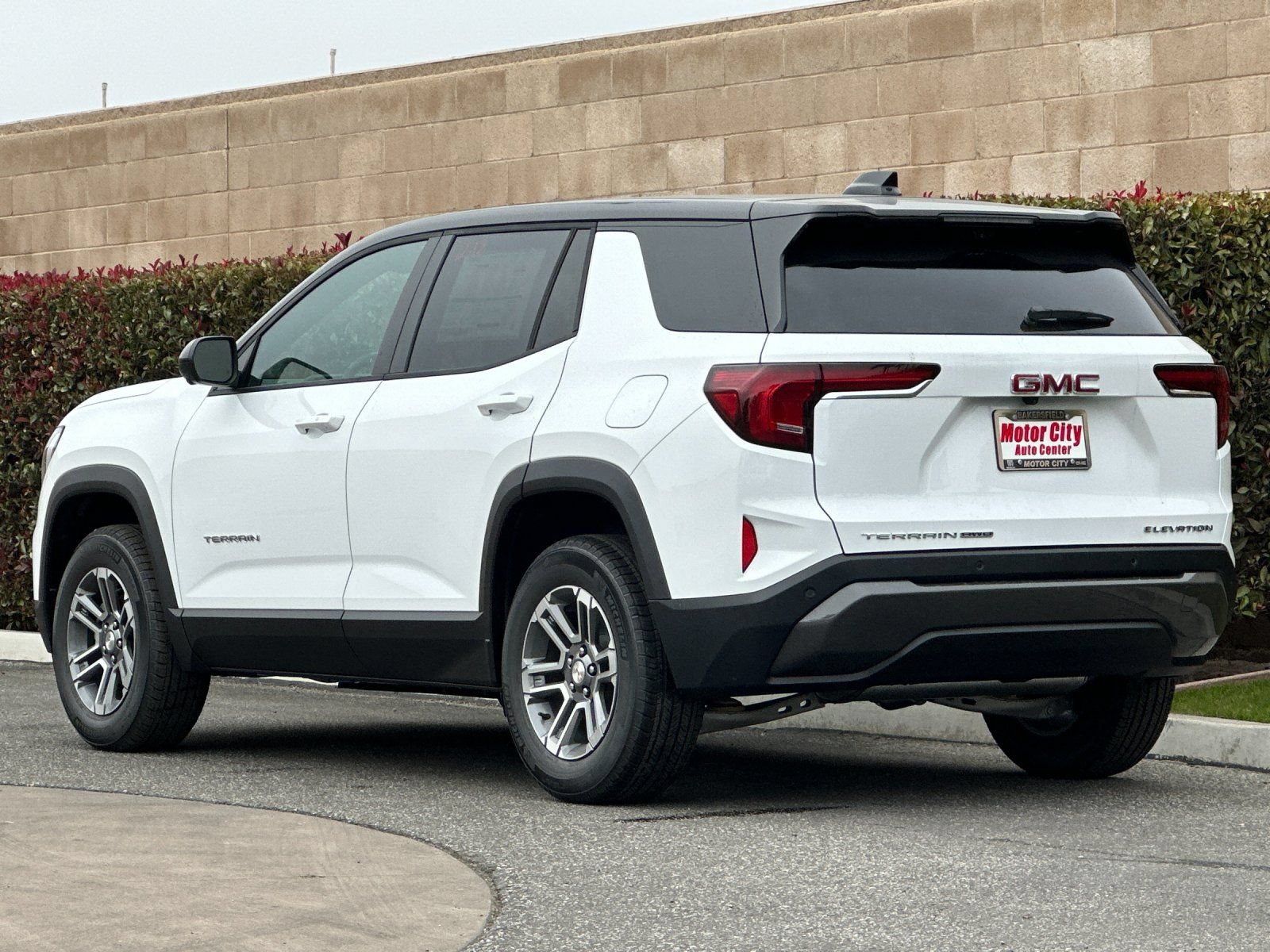 New 2026 GMC Terrain Elevation w/ Technology Package II AWD/4WD image 6
