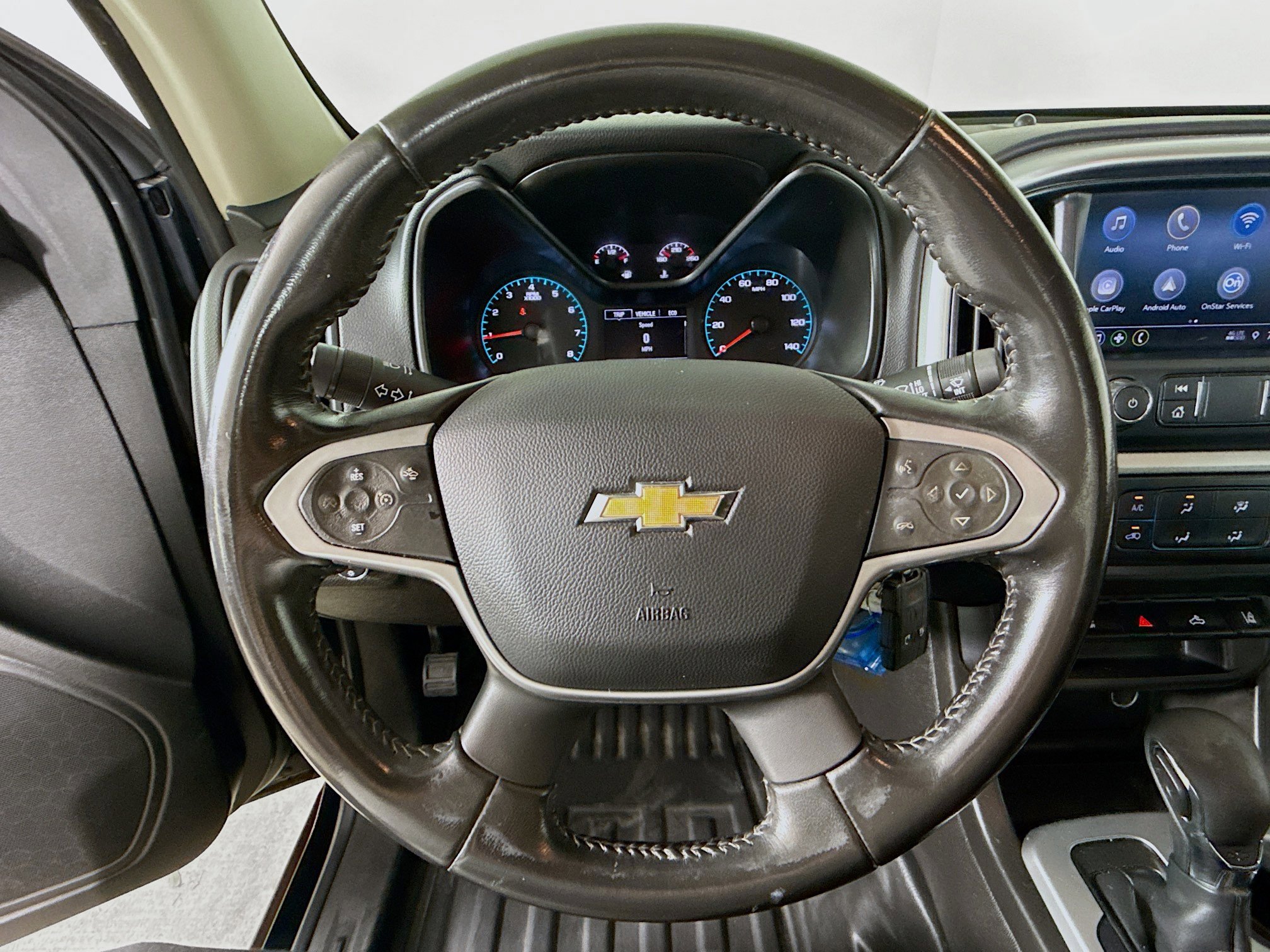Used 2022 Chevrolet Colorado LT w/ Fleet Safety Package image 11