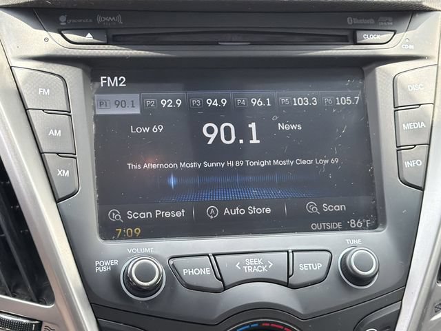 Used 2013 Hyundai Veloster FWD image 27