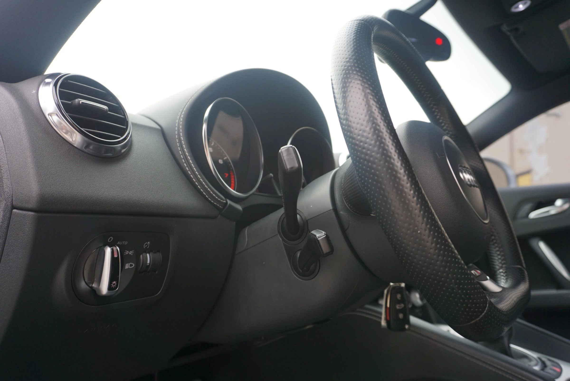 Used 2012 Audi TT RS image 26