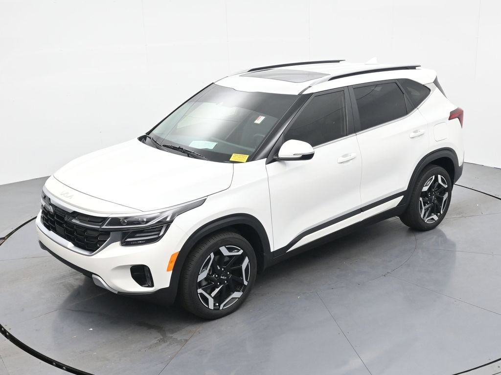 Used 2024 Kia Seltos SX w/ SX Sunroof Package AWD/4WD image 21