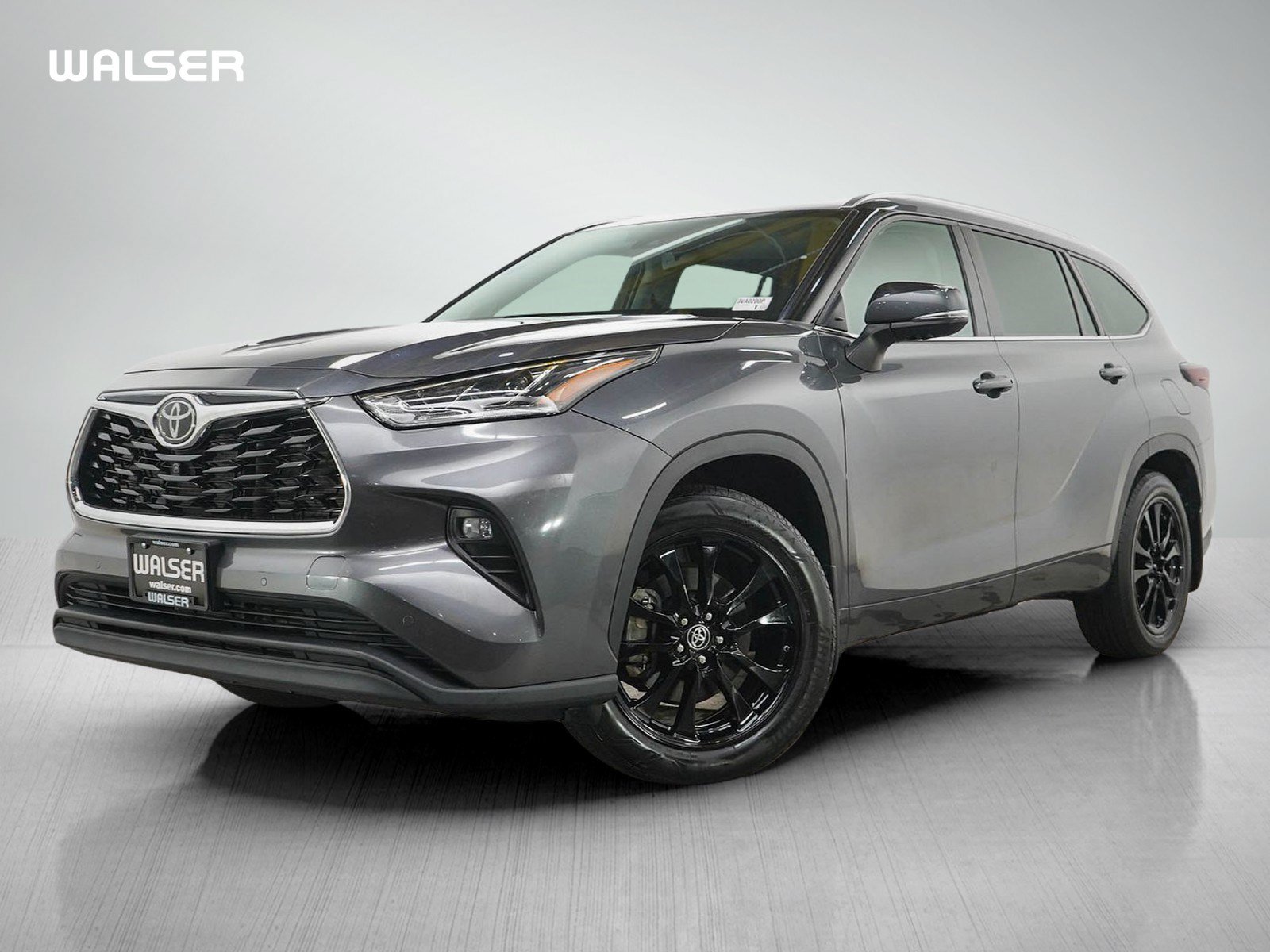 Used 2024 Toyota Highlander Limited