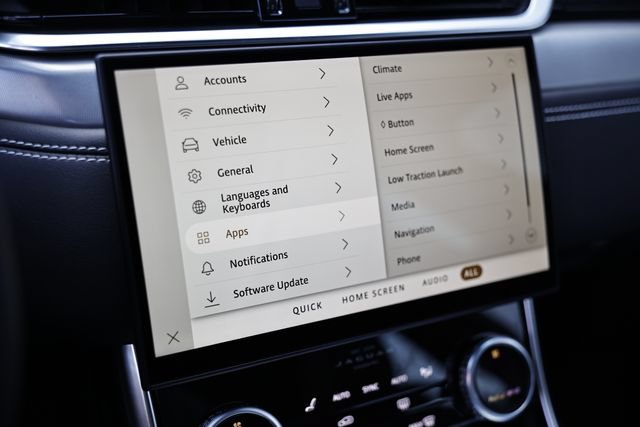 New 2024 Jaguar XF R-Dynamic SE AWD/4WD image 46