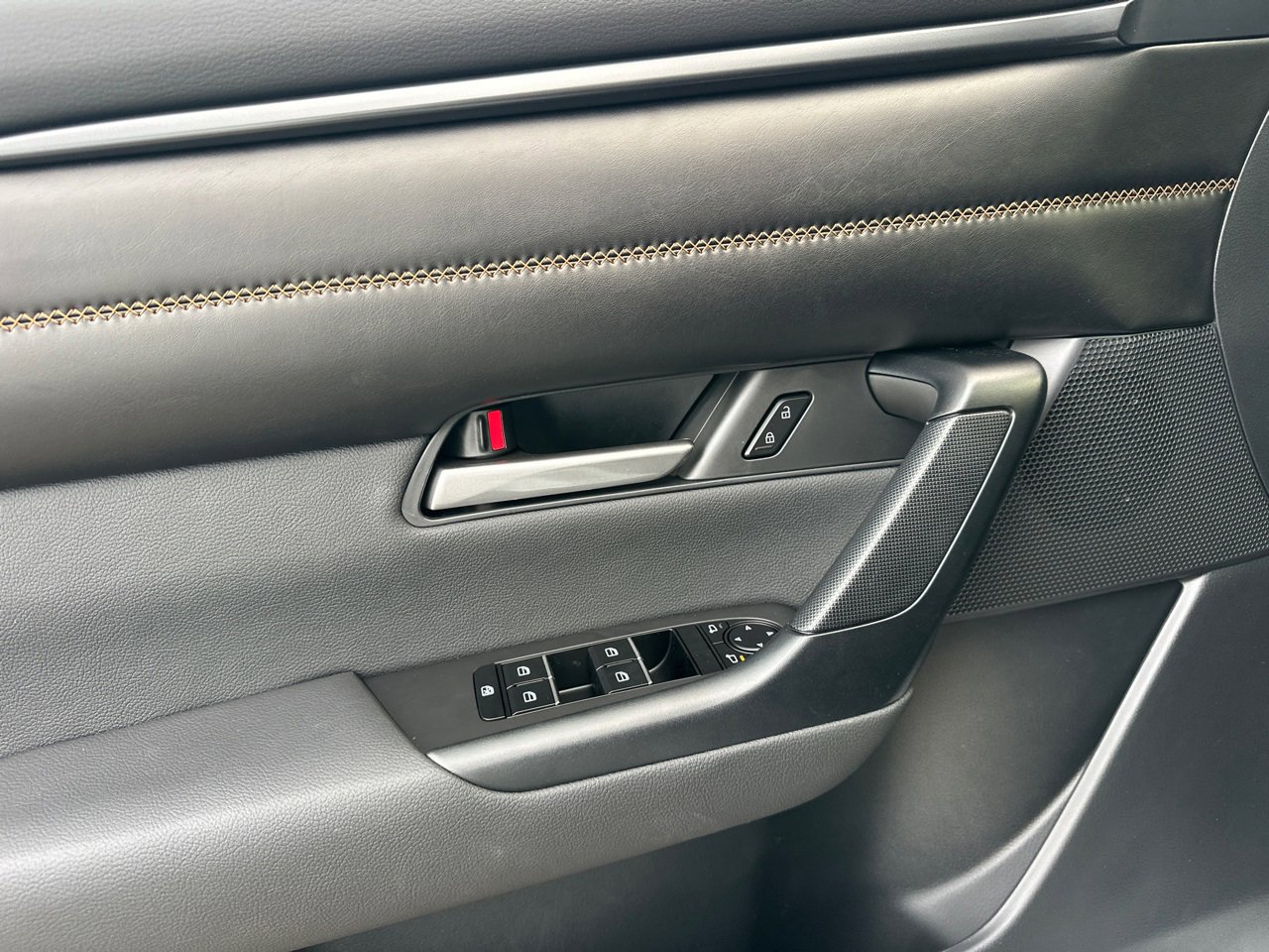 New 2026 MAZDA CX-50 AWD 2.5 Hybrid w/ Weather Package image 34