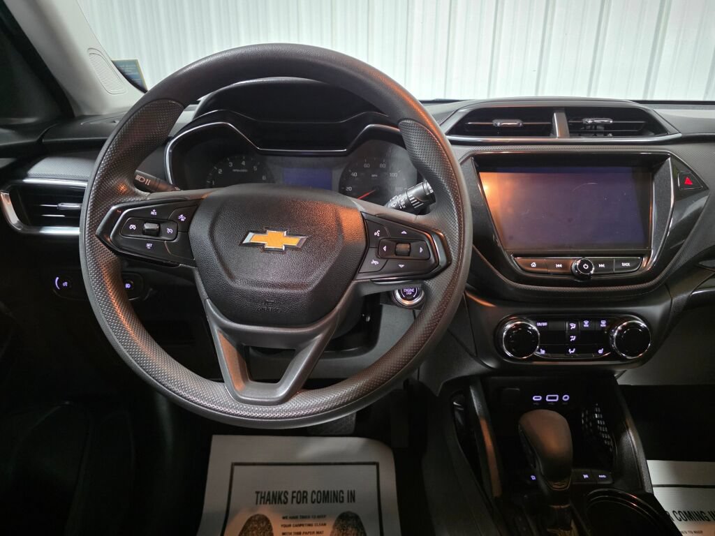 Used 2021 Chevrolet TrailBlazer LT w/ Convenience Package AWD/4WD image 8