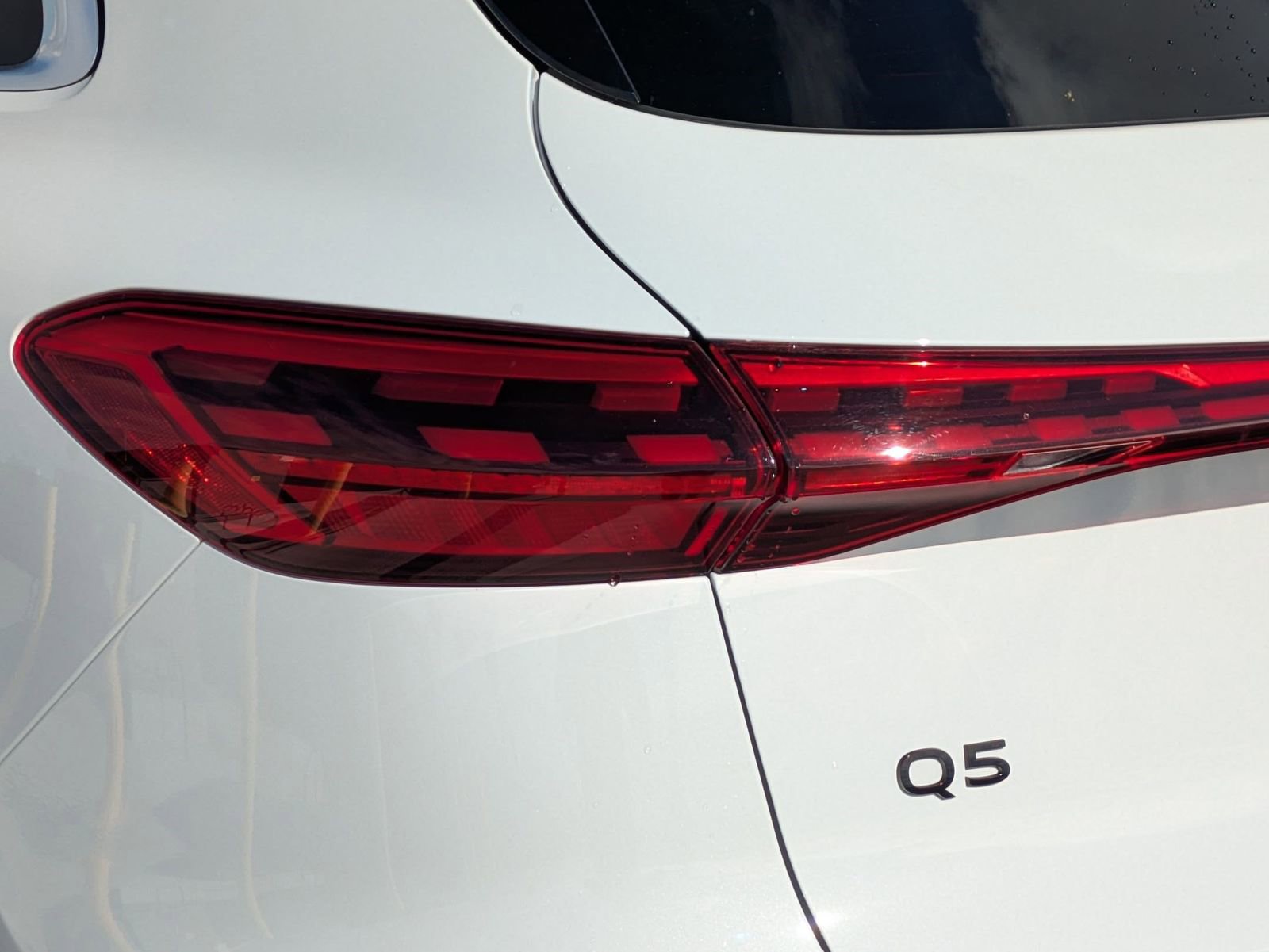 Used 2025 Audi Q5 Premium Plus w/ Premium Plus image 18