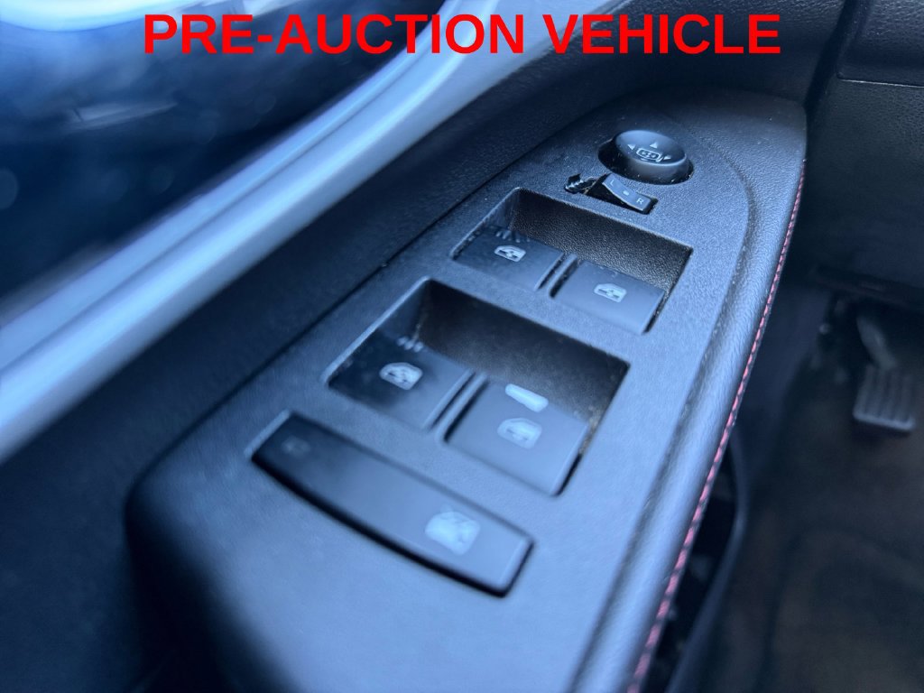 Used 2012 Chevrolet Equinox LT FWD image 26