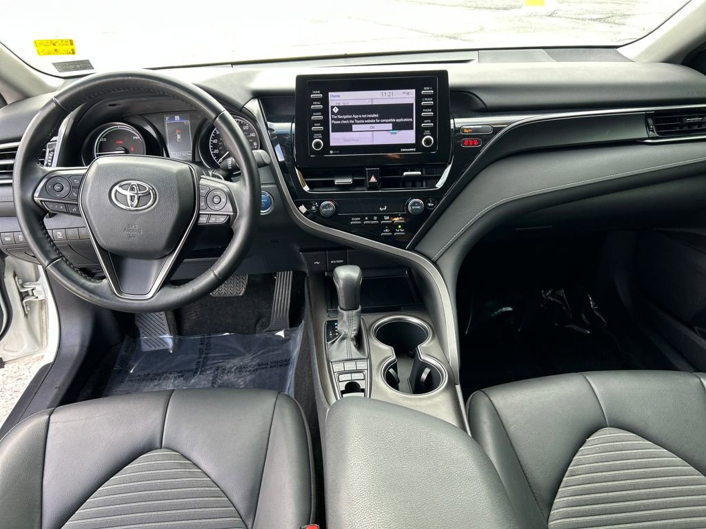 Used 2022 Toyota Camry SE image 20