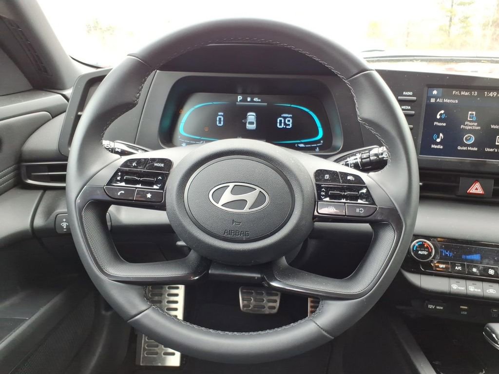 New 2025 Hyundai Elantra Sport w/ Cargo Package image 16