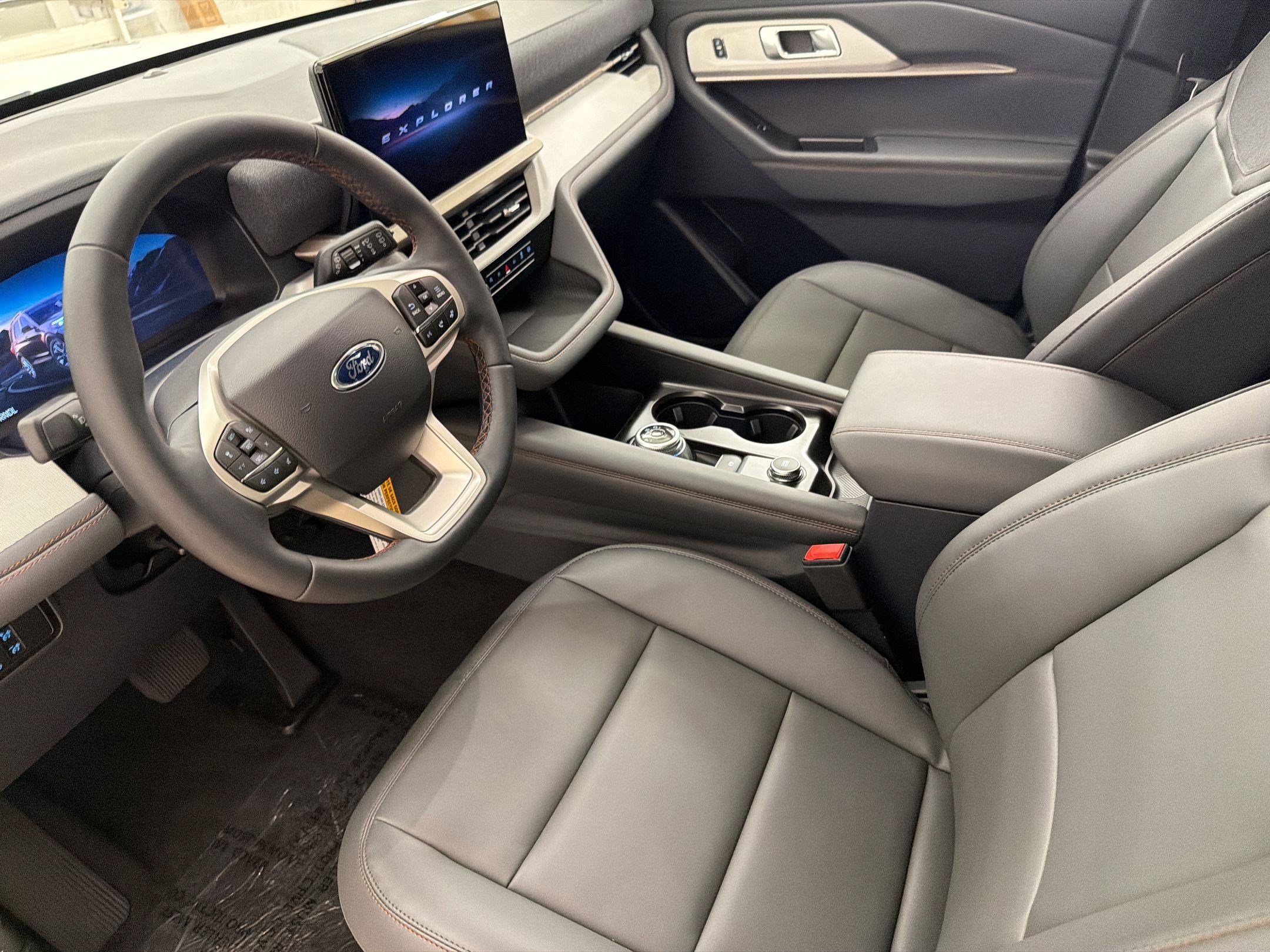 New 2026 Ford Explorer Active w/ Active Comfort Package RWD image 20