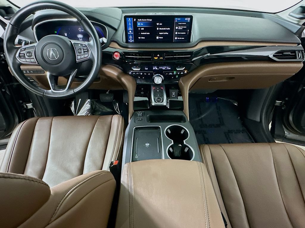 Used 2025 Acura MDX FWD w/ Technology Package image 17