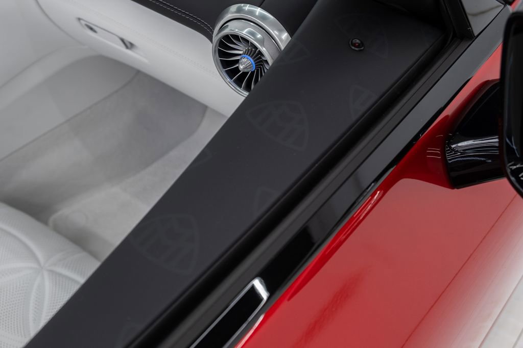 Used 2023 Mercedes-Benz Maybach S 580 4MATIC image 37