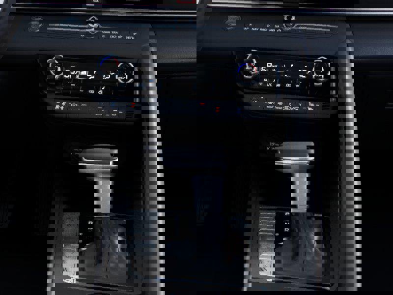 New 2026 Hyundai Elantra Limited image 16