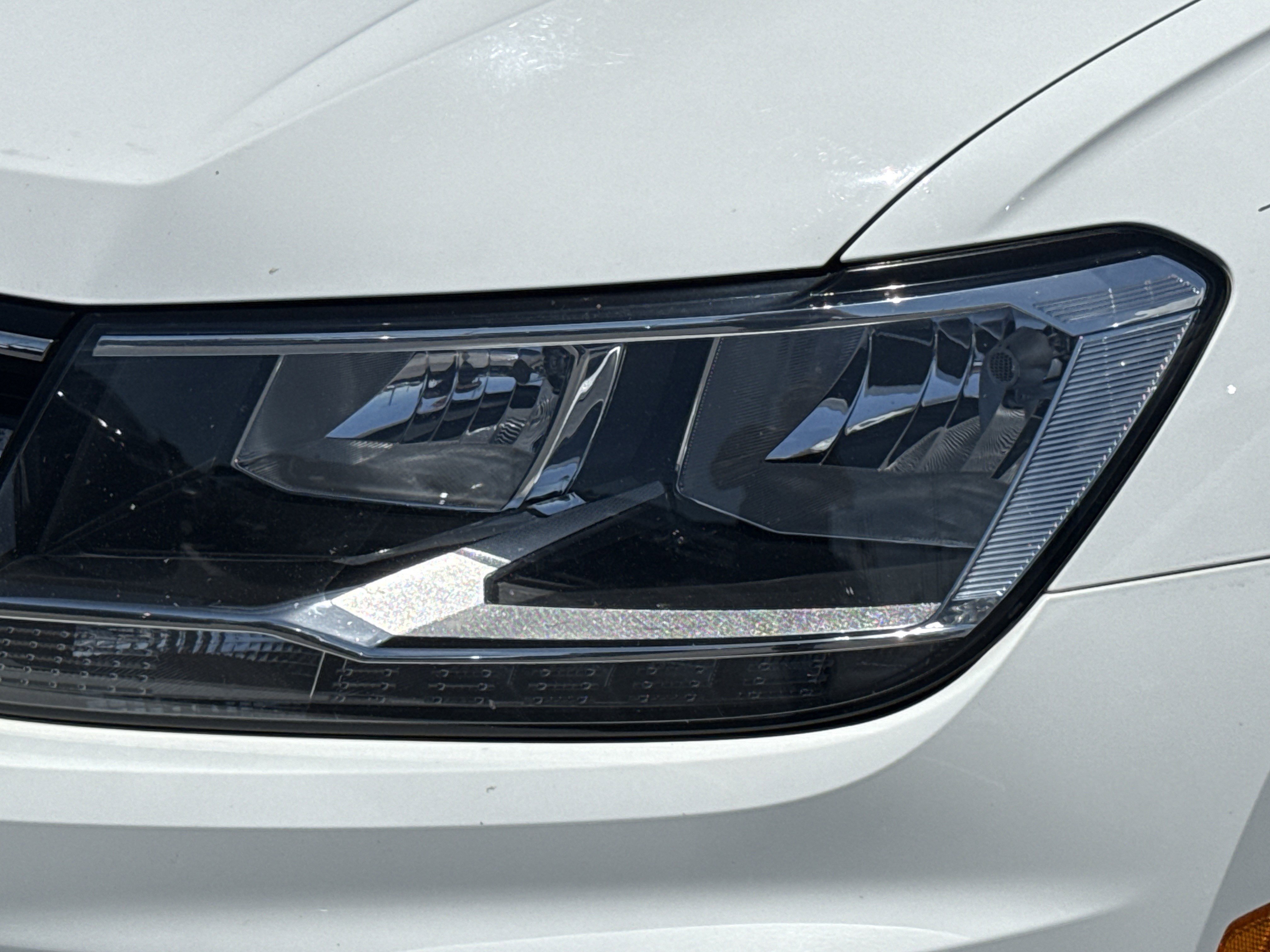 Used 2020 Volkswagen Tiguan S FWD image 5