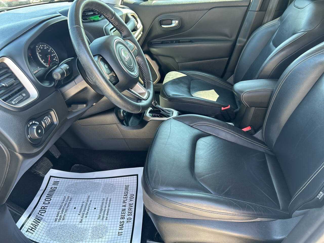 Used 2016 Jeep Renegade Limited image 15