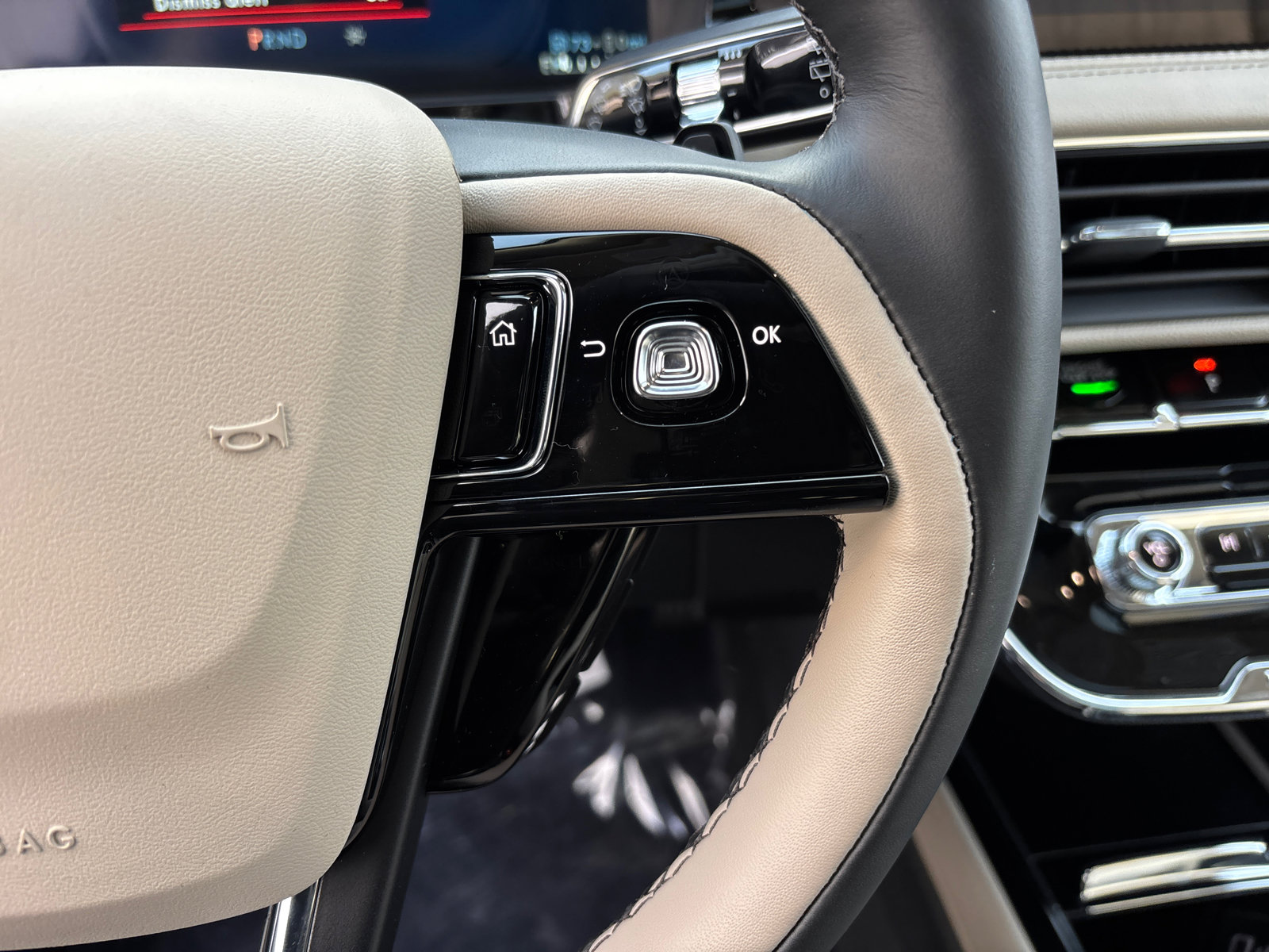 New 2026 Lincoln Corsair Grand Touring image 17