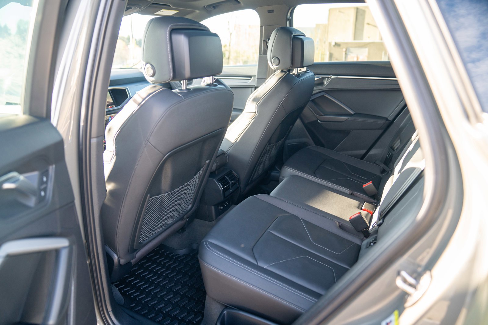 Used 2019 Audi Q3 2.0T Prestige w/ Prestige Package image 23