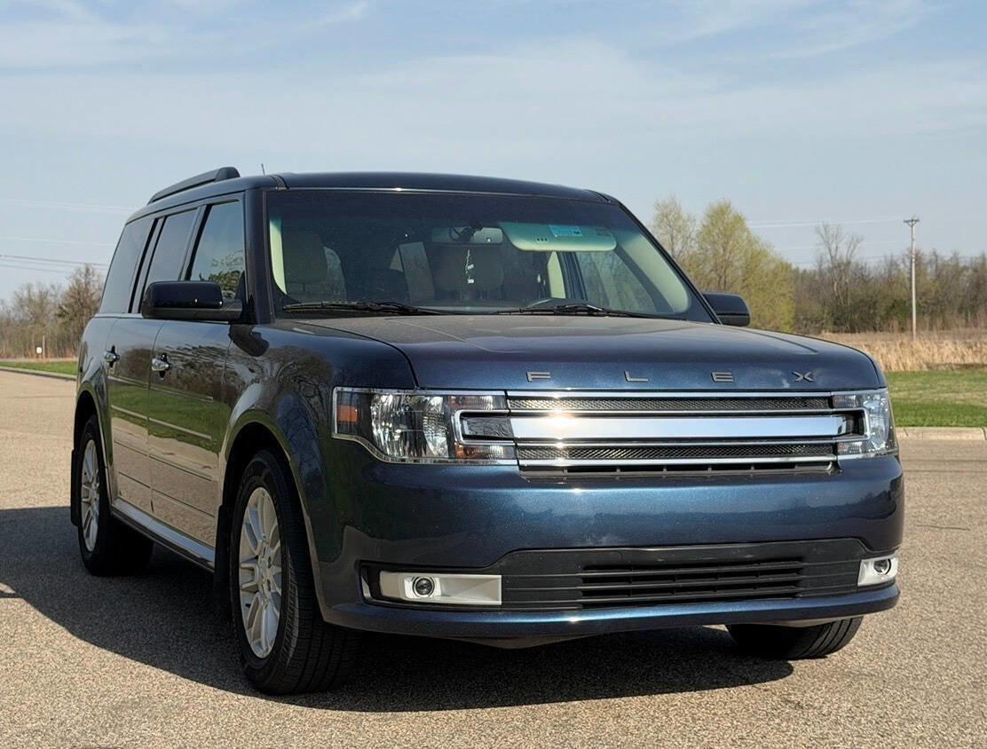 Used 2017 Ford Flex SEL w/ Equipment Group 202A AWD/4WD image 1
