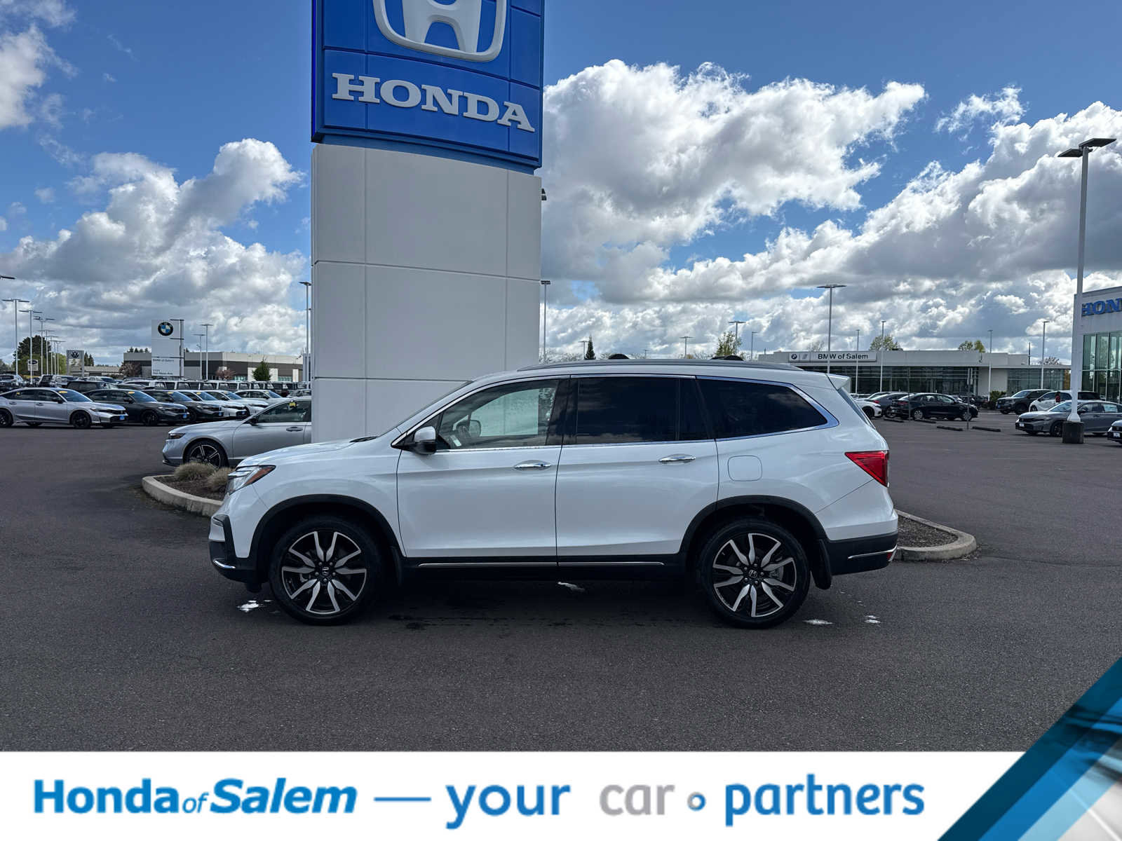 Used 2021 Honda Pilot Elite image 3