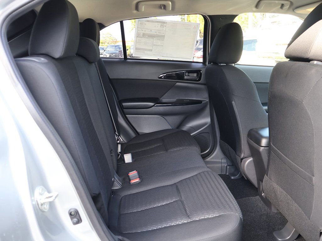 New 2026 Mitsubishi Eclipse Cross LE image 30