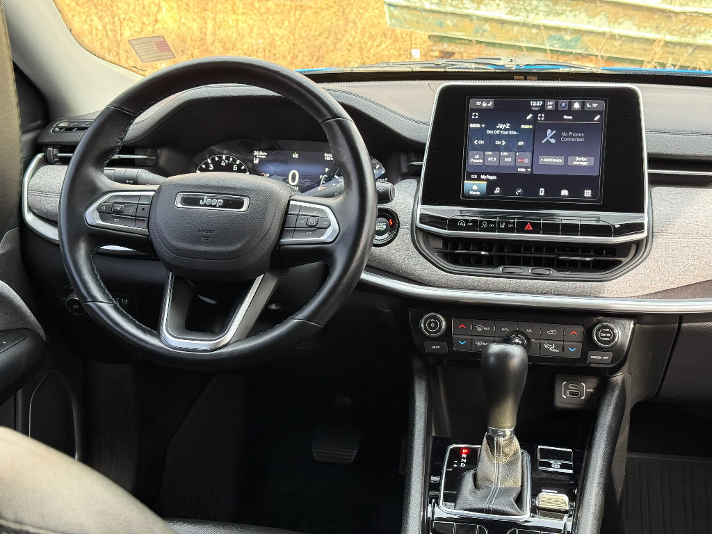 Used 2022 Jeep Compass Latitude w/ Convenience Group image 17