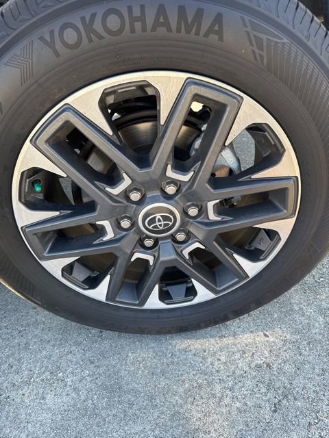 Used 2024 Toyota Tundra Limited w/ Power Package image 14