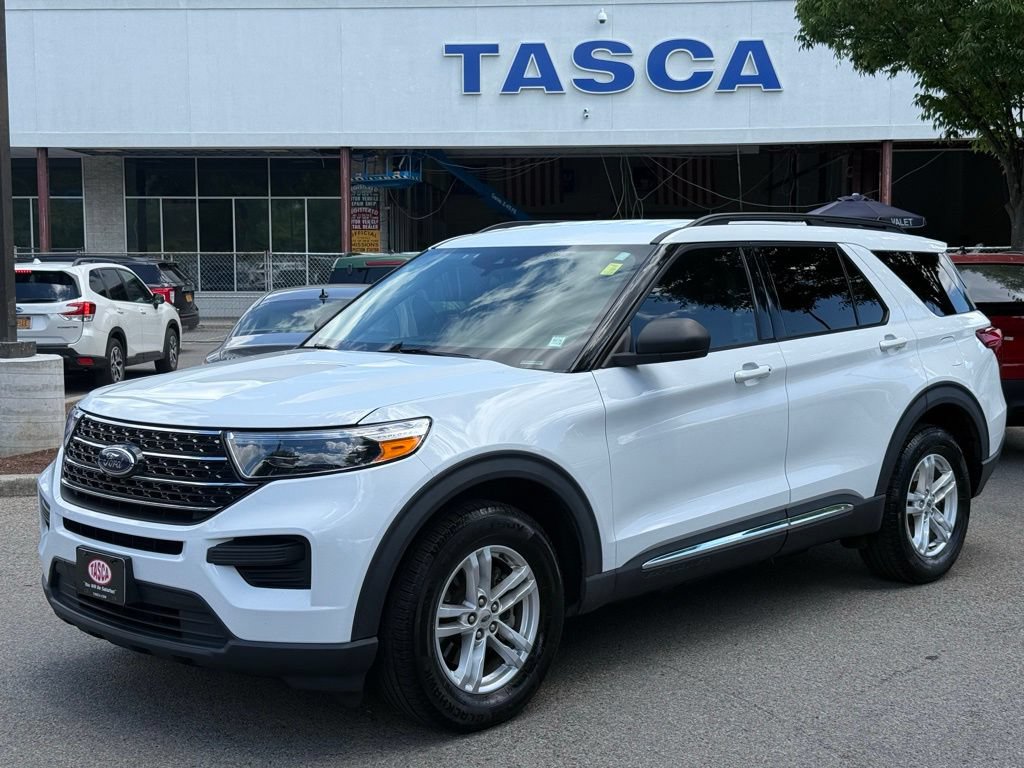 Used 2020 Ford Explorer XLT w/ Class III Trailer Tow Package AWD/4WD image 1
