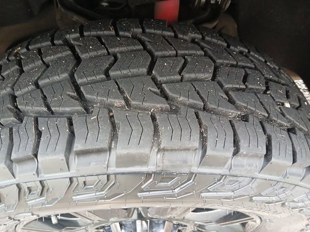 Used 2024 GMC Sierra 2500 AT4 w/ AT4 Premium Plus Package image 69