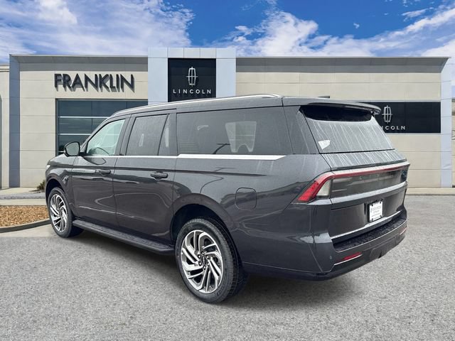 New 2026 Lincoln Navigator L Premier AWD/4WD image 5