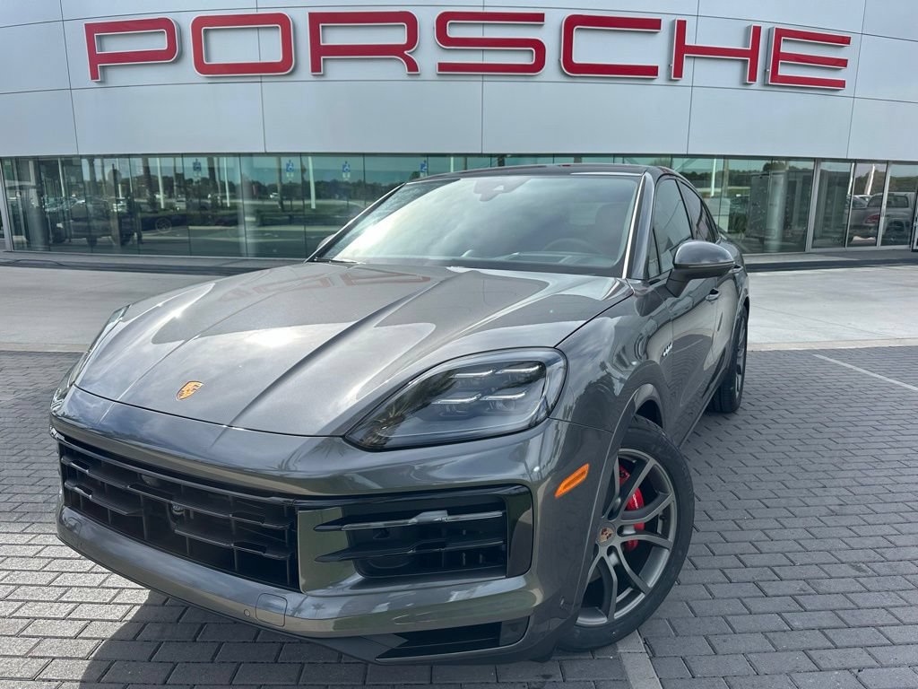 Certified 2026 Porsche Cayenne S AWD/4WD image 1