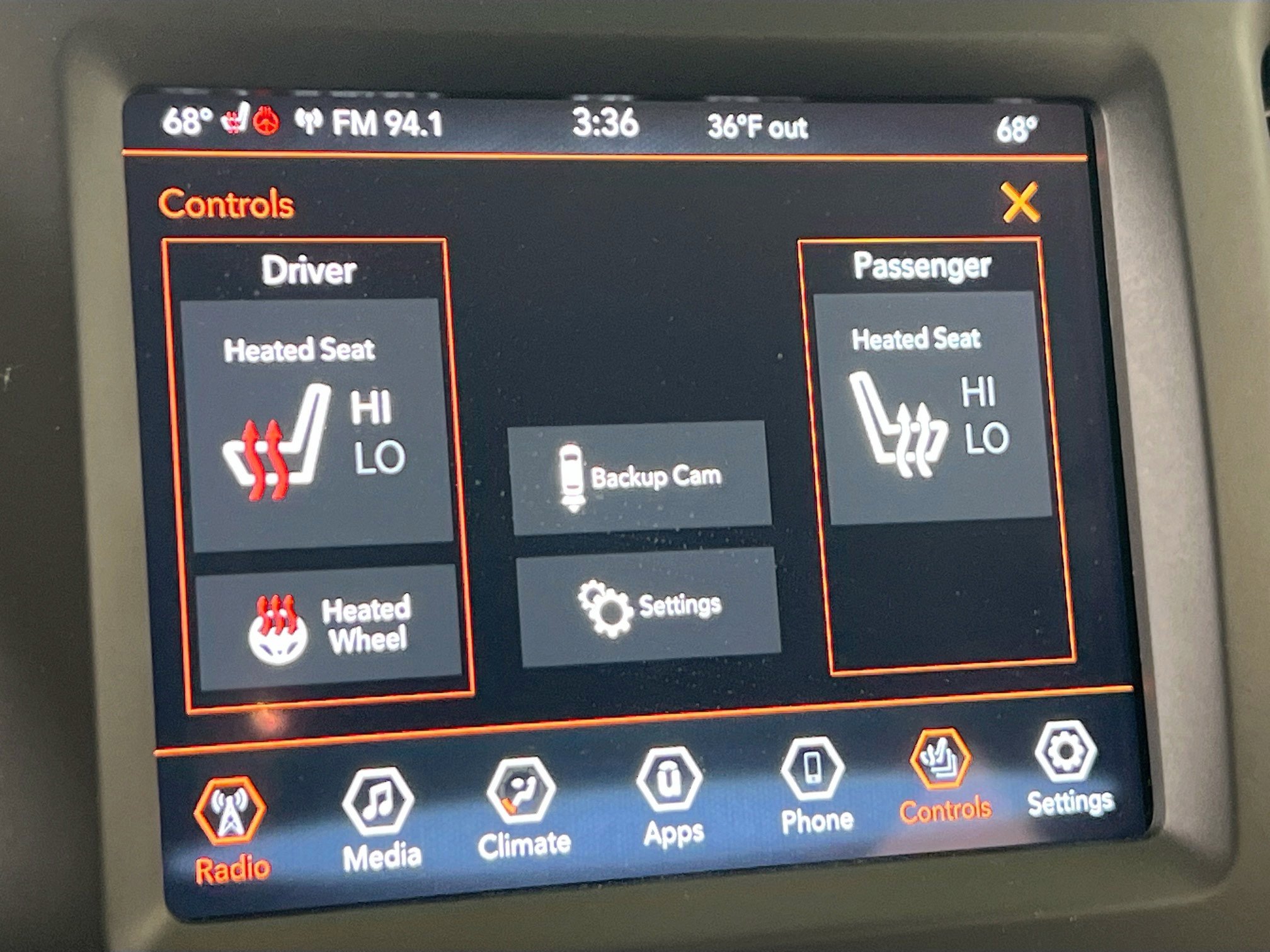 Used 2022 Jeep Cherokee Latitude Lux AWD/4WD image 19