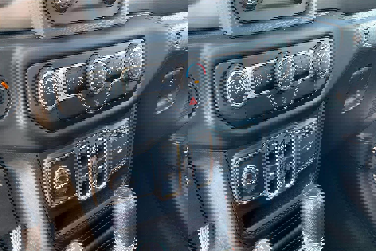 Used 2020 Jeep Gladiator Sport w/ Quick Order Package 24S image 31