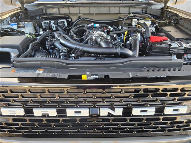 New 2025 Ford Bronco Outer Banks image 17