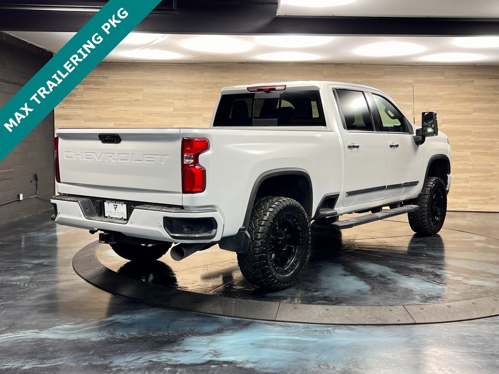 Used 2024 Chevrolet Silverado 2500 High Country w/ Technology Package image 9