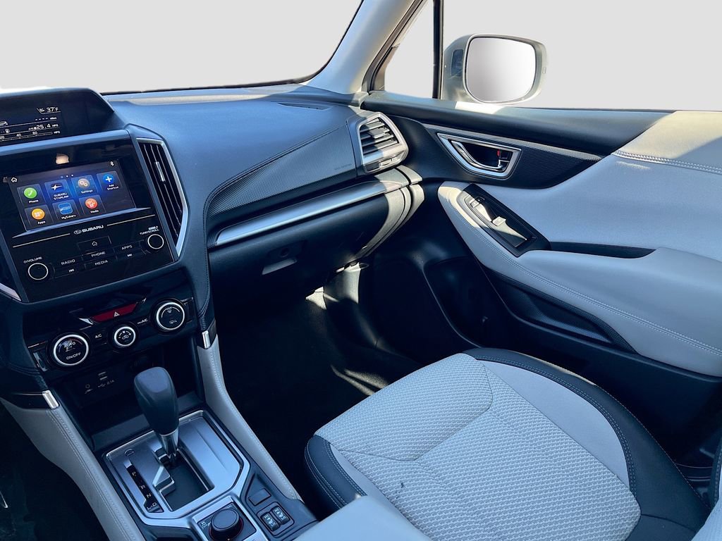 Used 2024 Subaru Forester Premium image 23