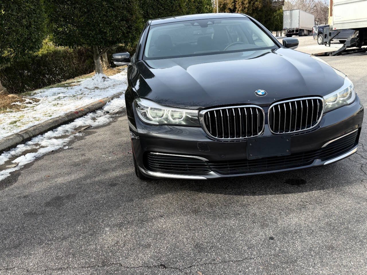 Used 2019 BMW 740i xDrive AWD/4WD image 9