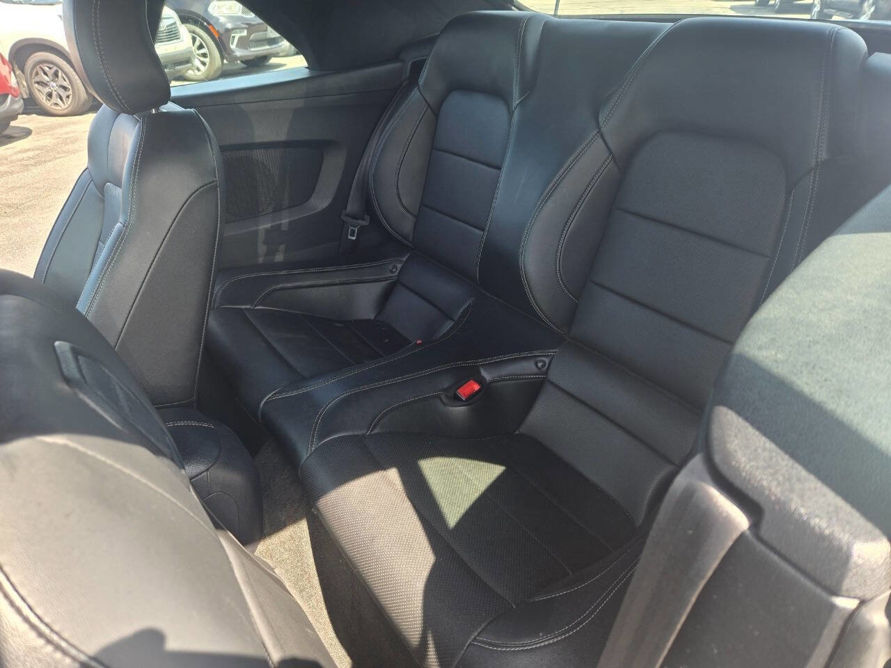 Used 2018 Ford Mustang Premium w/ Equipment Group 201A RWD image 18