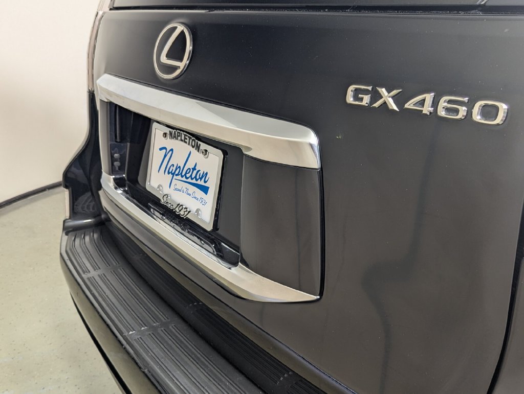 Used 2020 Lexus GX 460 Premium w/ Premium Package AWD/4WD image 8