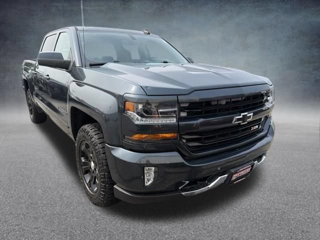 Used 2017 Chevrolet Silverado 1500 LT w/ All Star Edition AWD/4WD image 5
