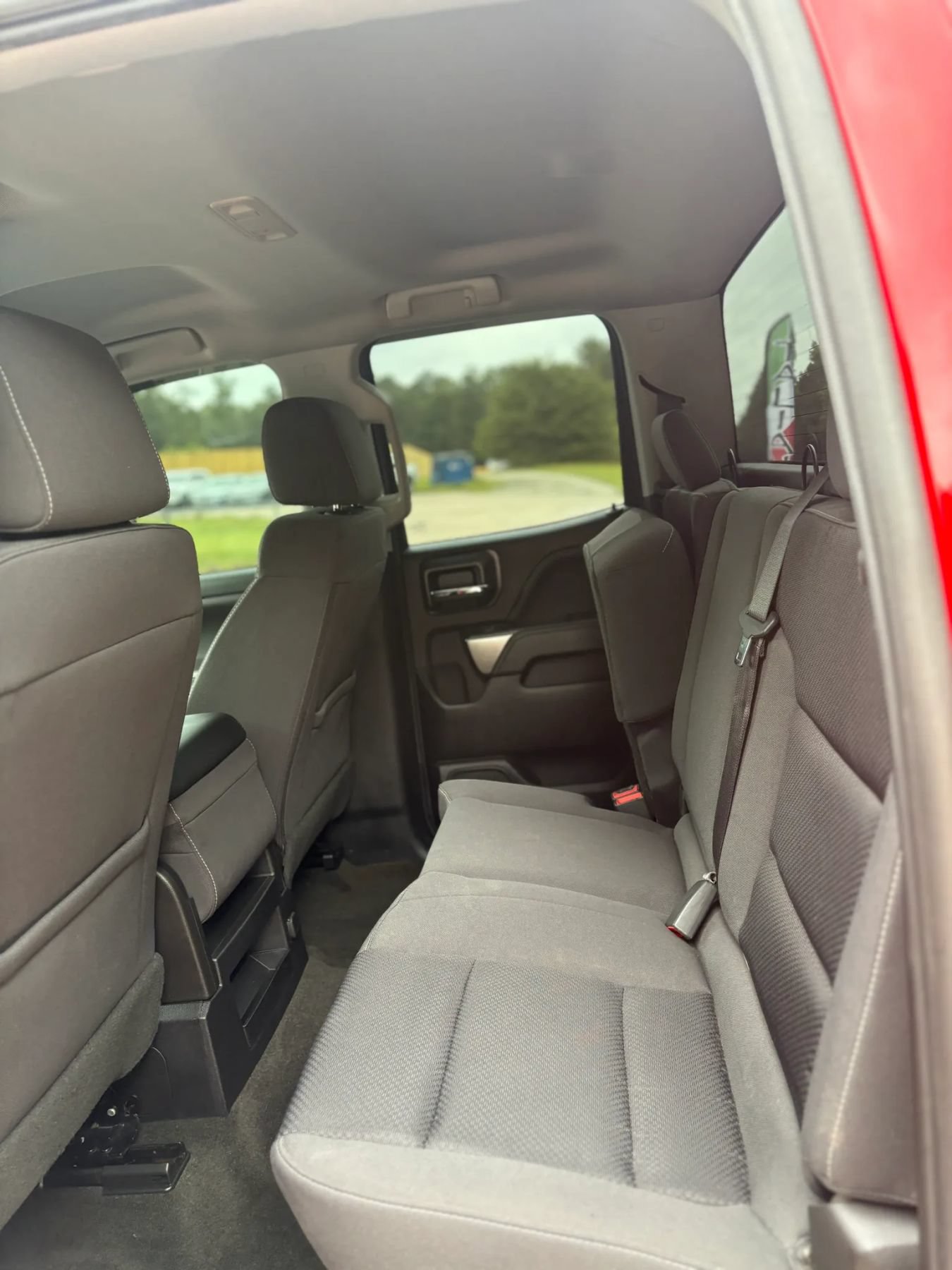 Used 2018 Chevrolet Silverado 1500 LT w/ All Star Edition AWD/4WD image 28