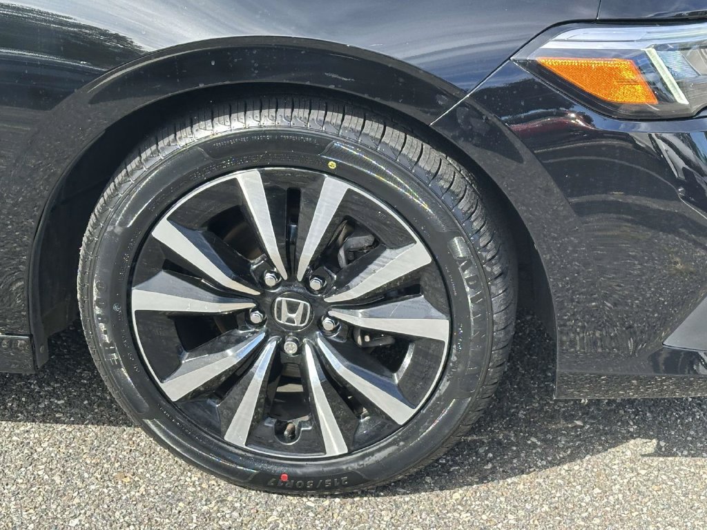 Certified 2023 Honda Civic EX image 6