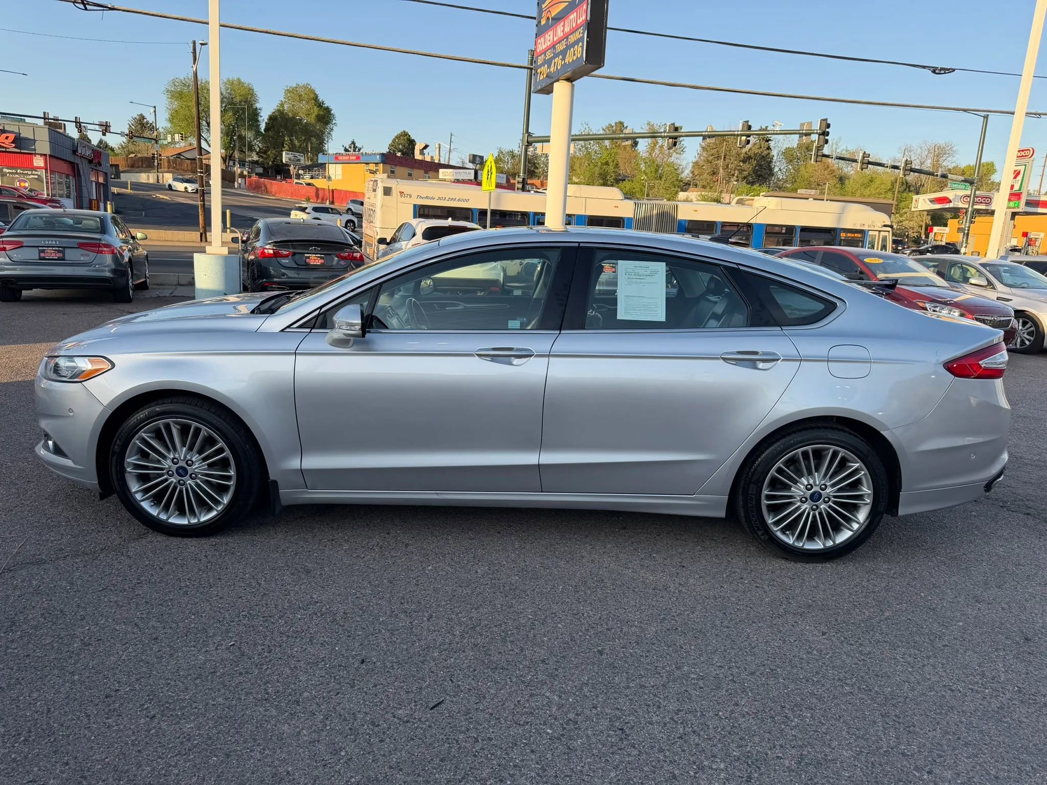 Used 2014 Ford Fusion SE w/ Equipment Group 202A image 5
