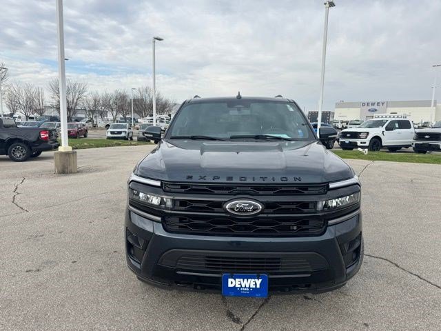 Certified 2024 Ford Expedition Limited image 2
