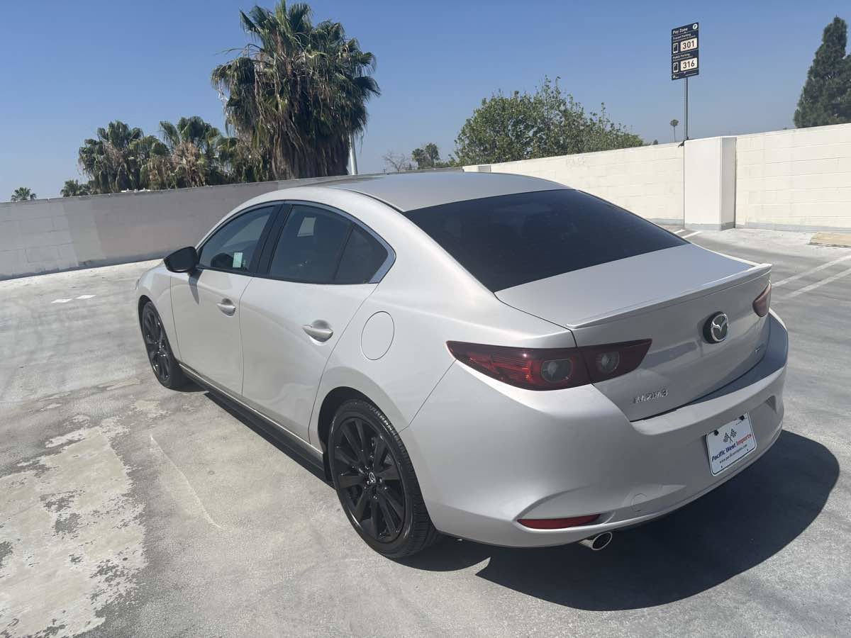 Used 2024 MAZDA MAZDA3 s image 10