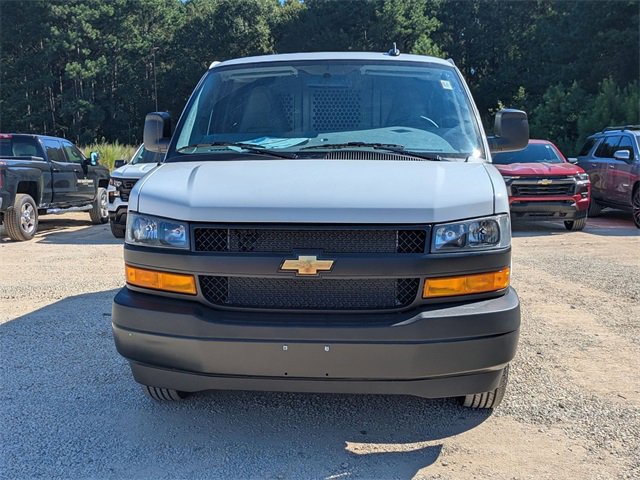New 2025 Chevrolet Express 2500 Work Van w/ Driver Convenience Package image 6