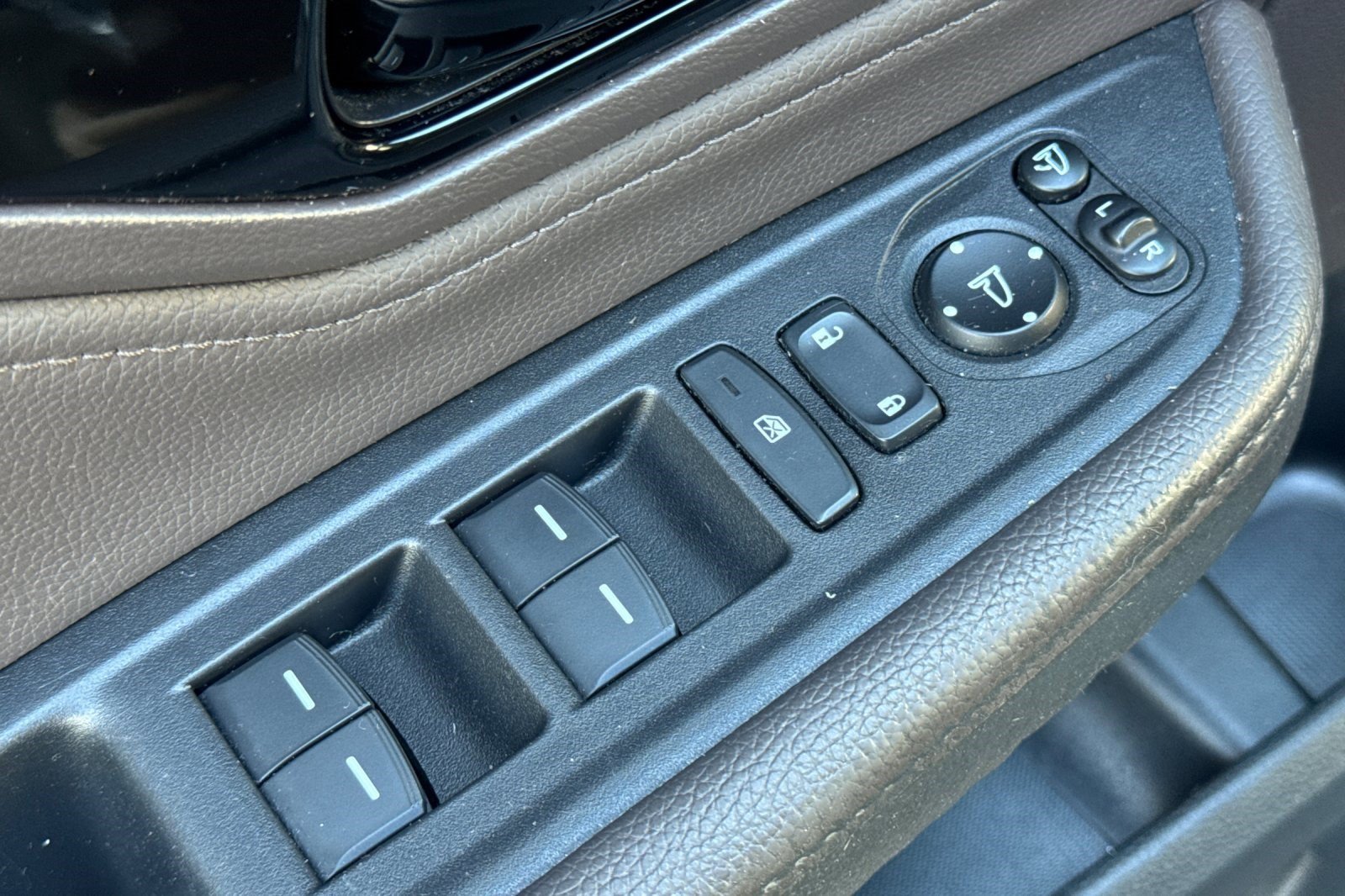 Used 2019 Honda Odyssey Elite image 14
